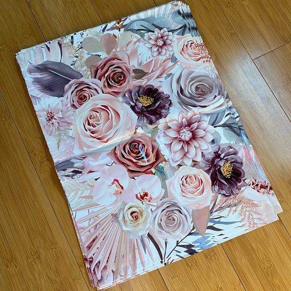 Boho Floral 19x24 Designer Poly Mailers (10 Pack) PRICE IS FIRM - Picture 5 of 7